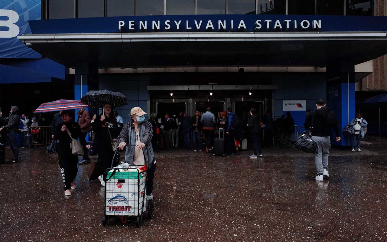 NYT: Funding for Penn Station Plan Could Fall $3 Billion Short, Report Says